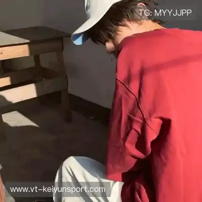 华熙皎